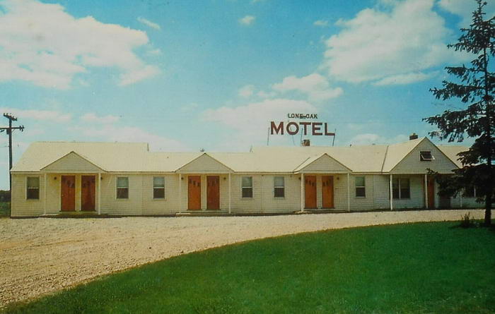 1960S Lone Oak Motel 5800 Old Route 23 Brighton Mi (newer photo)